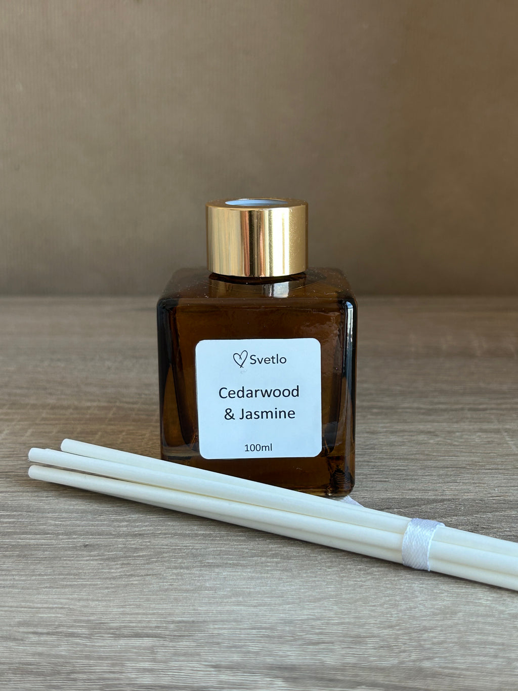 Cedarwood & Jasmine | 100ml